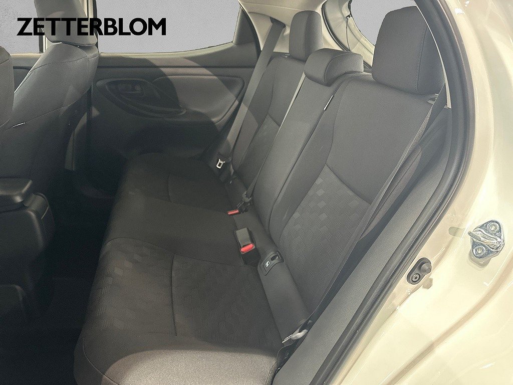 Kombi Mazda 2 8 av 26