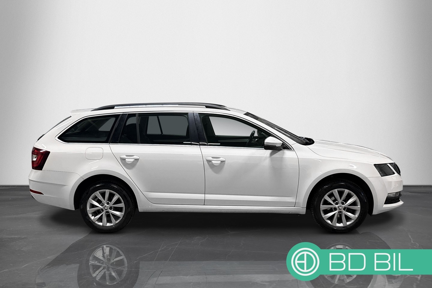Skoda Octavia 2019, bild 7/73