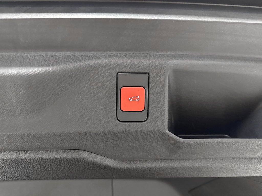 Peugeot 5008 Plug-In Hybrid e-DSC Drag/Demo – bild 16