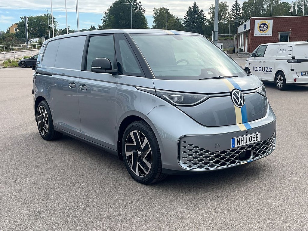 Volkswagen id-buzz ID BUZZ 4 Motion 340 HK Dubbla skjutdö...