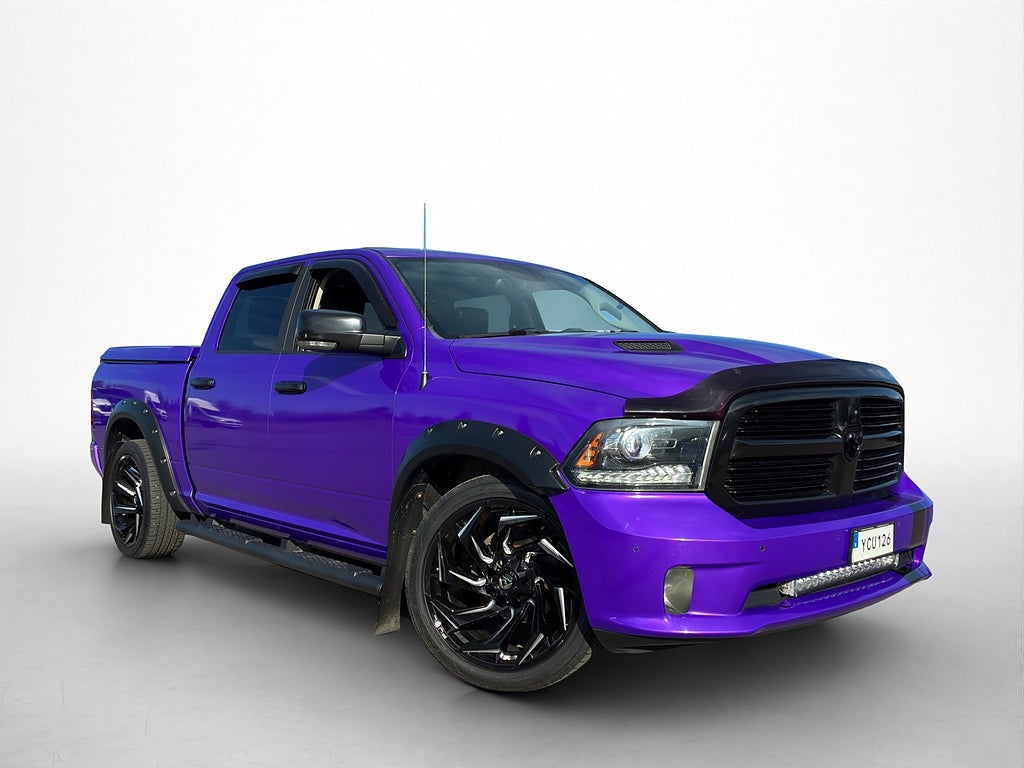 Dodge RAM 1500 Sport V8 4x4 Värm Drag Alpine Taklucka STUK