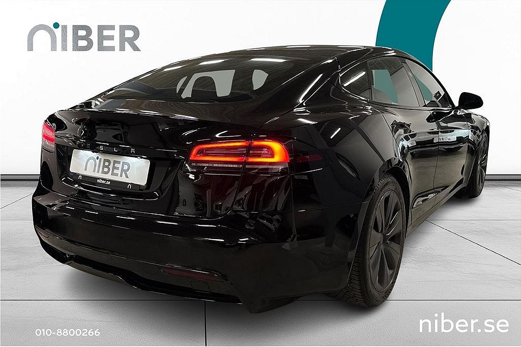 Tesla Model S Model S, 670hk, 2023, YOKE, Pano, Autopilot, MOMS