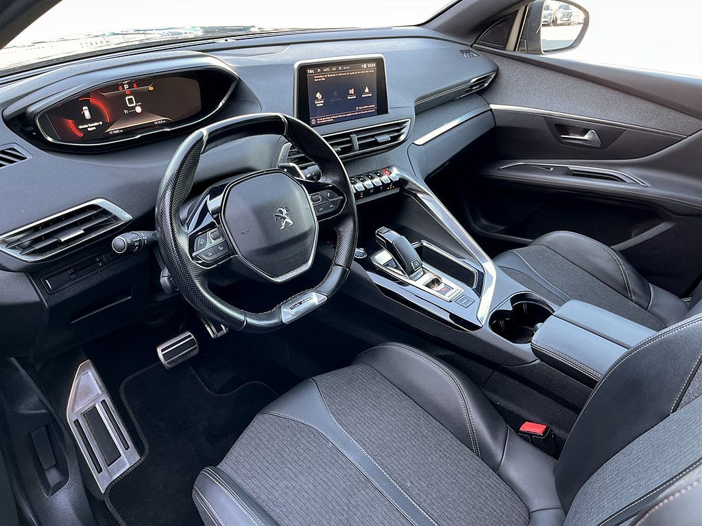 Bild på Peugeot 3008 GT-Line 1.2 PT 130hk Aut - B-KAMERA, CARPLAY