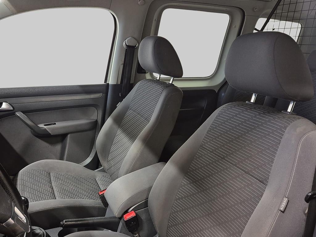 Volkswagen Caddy Life 2.0 TDI 110 hk 4Motion 1 brukare