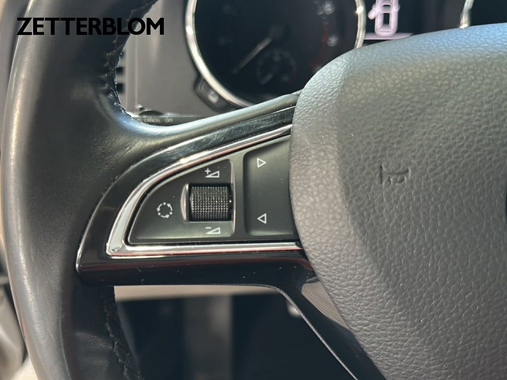 SUV Skoda Yeti 16 av 18