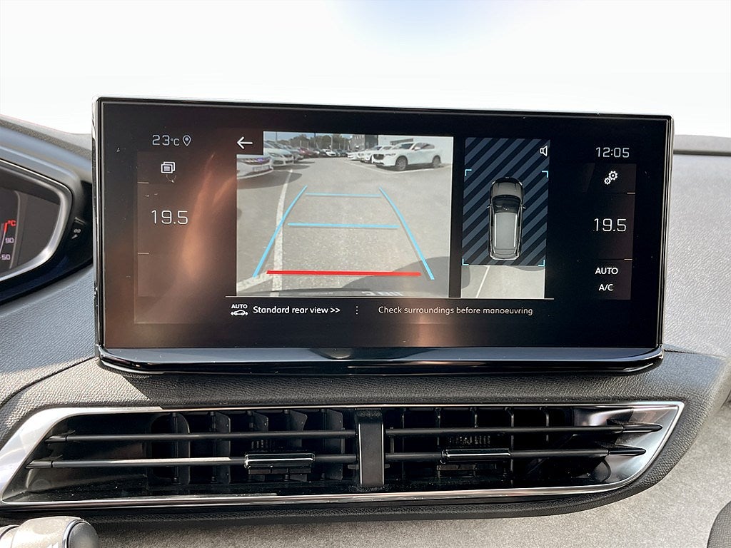 Bild på Peugeot 3008 GT Black Pack 1.2 PT 130hk Aut - B-KAMERA, CARPLAY