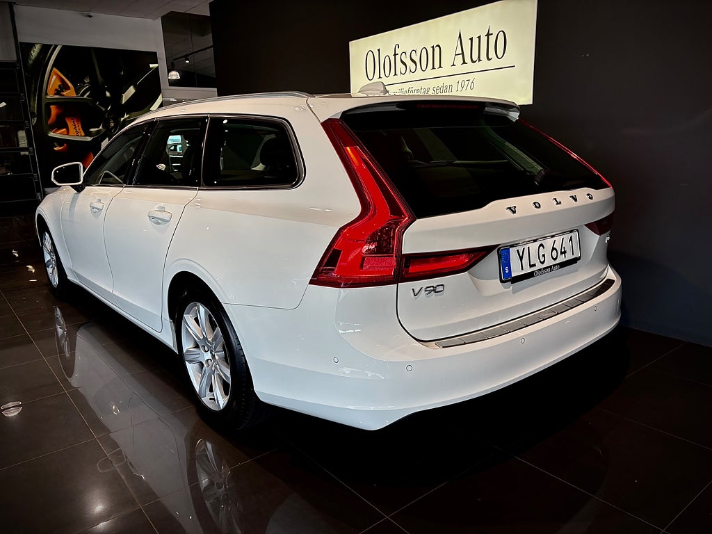 Volvo V90 D3 150hk Momentum VOC Värmare Head-Up Kelyess - bild 30