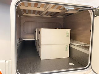 Husbil-halvintegrerad Kabe TMRX 780 LXL 8 av 33