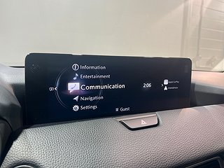 SUV Mazda CX-60 16 av 20