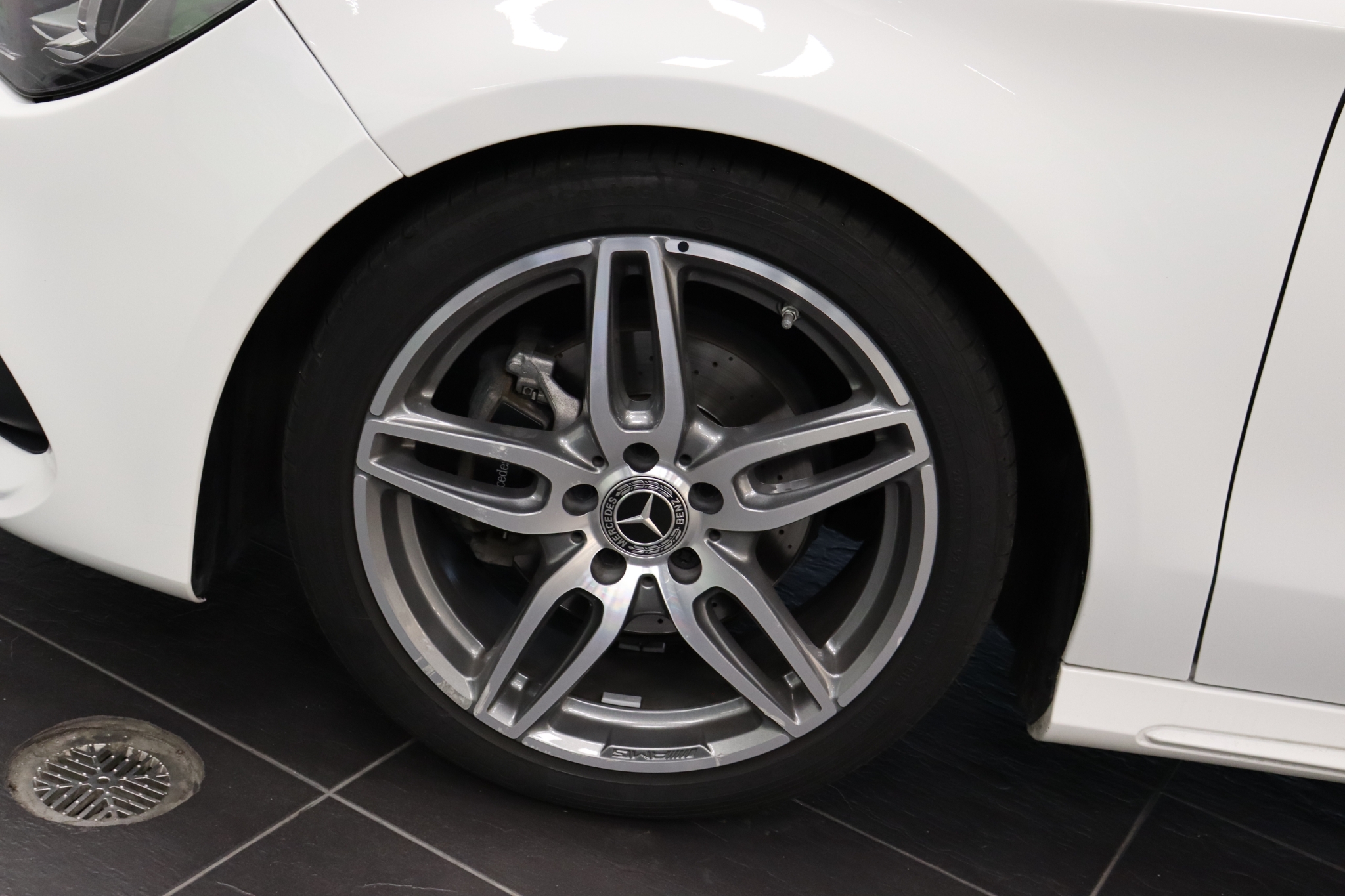 Mercedes-Benz CLA 180 d 2018, photo 6/34