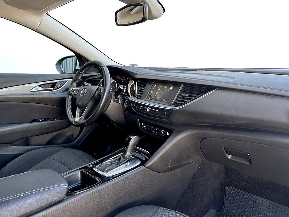 Bild på Opel Insignia Sports Tourer Enjoy 1.5 Turbo 165hk Aut DRAG