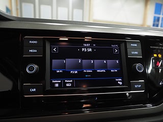 Halvkombi Volkswagen Polo 24 av 26