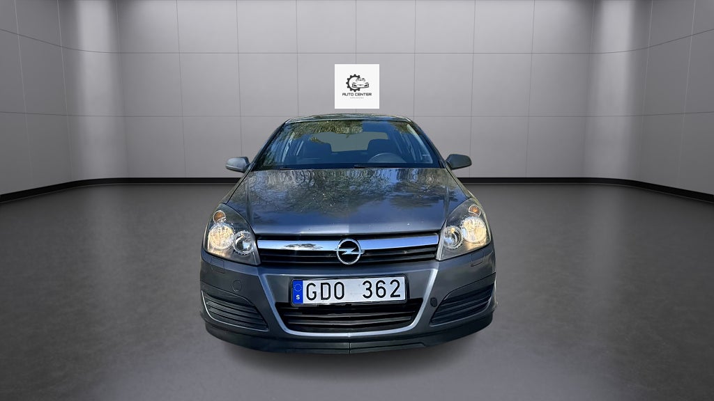 Opel Astra 1.6 Twinport ECOTEC / Nyservad, Nybesiktad