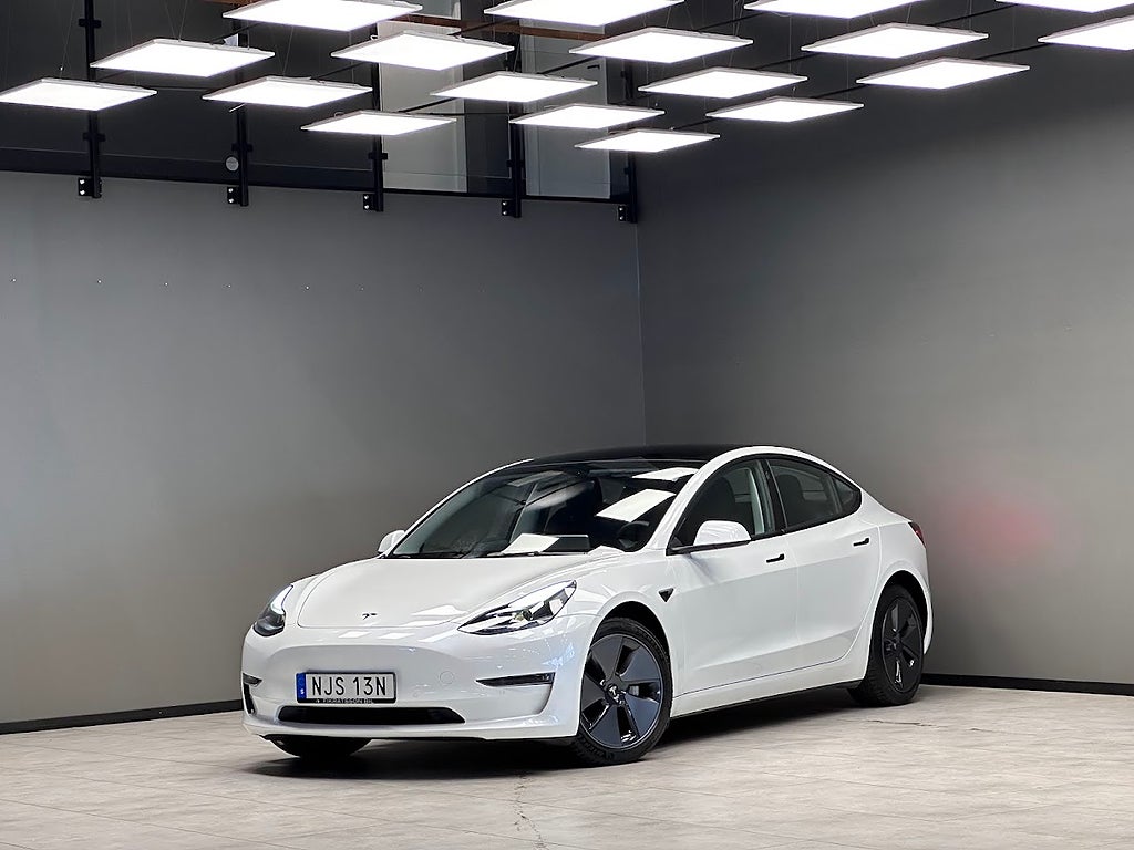 Tesla Model 3 Long Range AWD