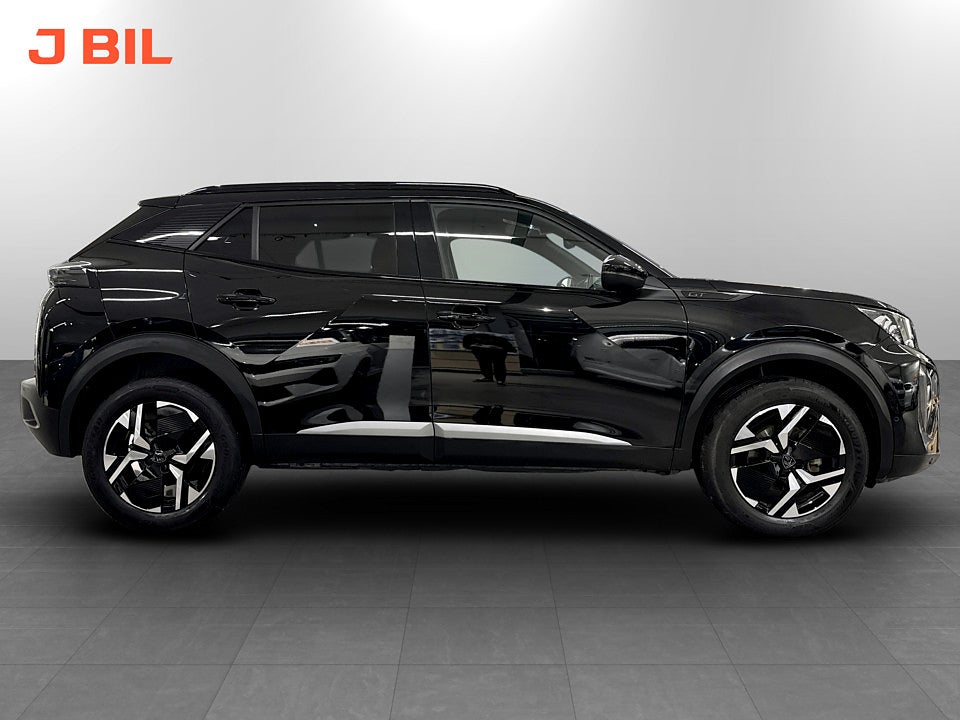 Bild på Peugeot 2008 GT 1.2 PT 130hk Aut - ELSTOL,B-KAMERA,CARPLAY