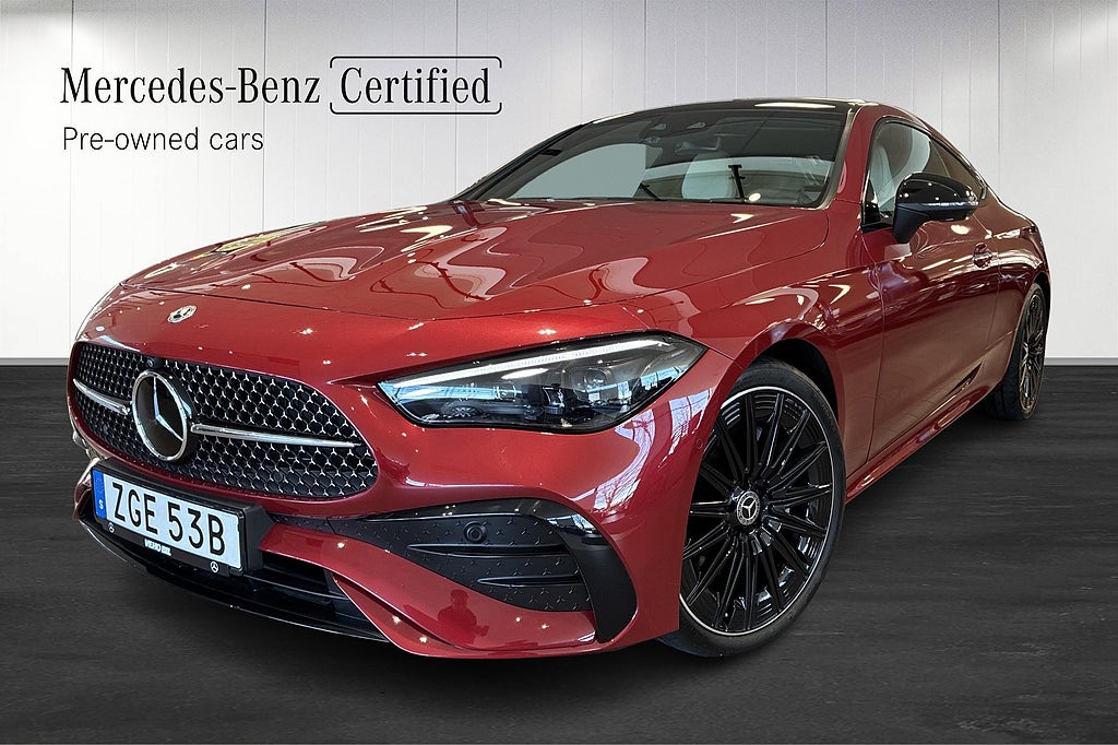 Mercedes-Benz CLE 300 4-Matic Coupe AMG Panorama Distronic Drag Head Up