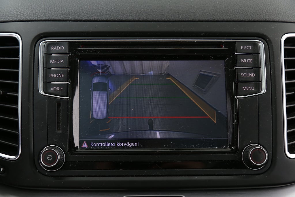 Volkswagen Sharan 2,0 TDI 150hk Premium Aut Panorama 7-sits Värmare Drag 2016