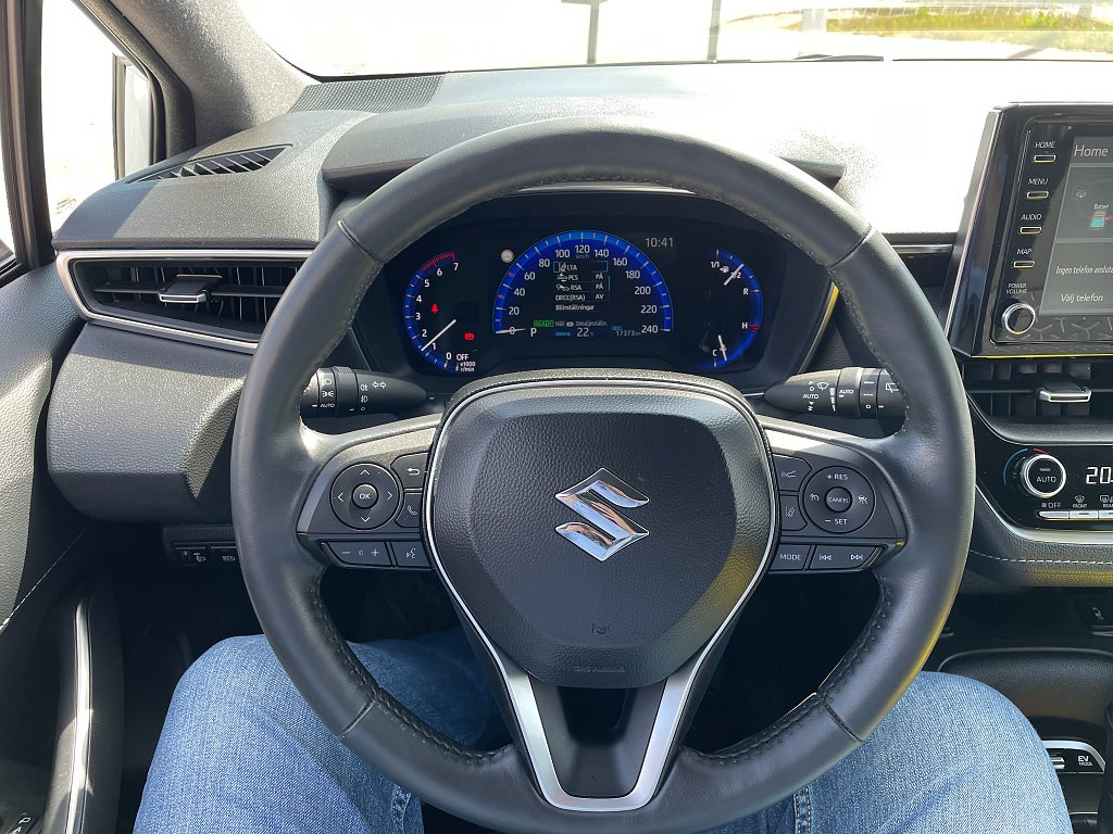 Suzuki Swace Hybrid 1.8 VVT-i E-CVT 122 hk