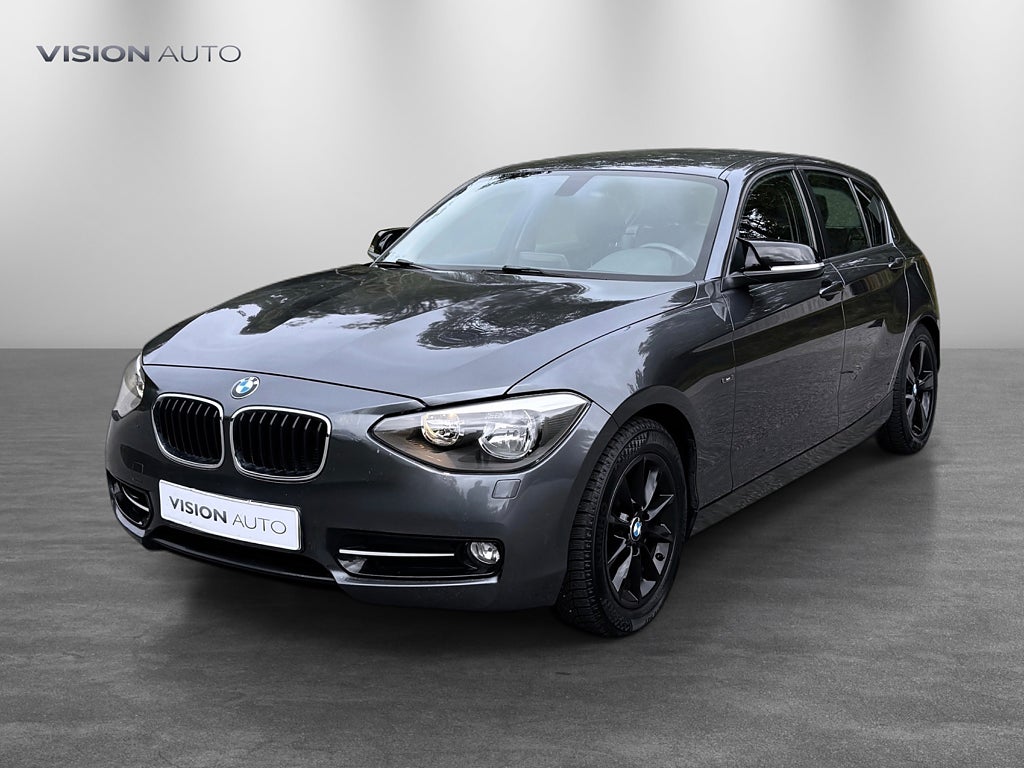 BMW 116i Steptronic Sport Line | Sportstolar | Farthållare