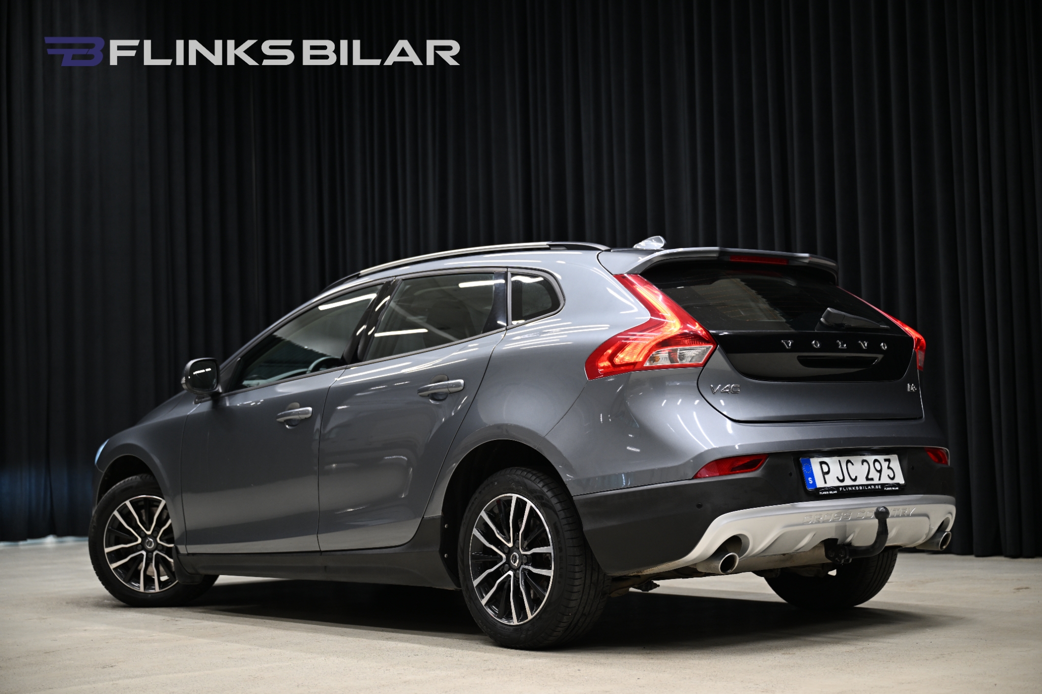 Volvo V40 Cross Country 2017, kuva 5/10