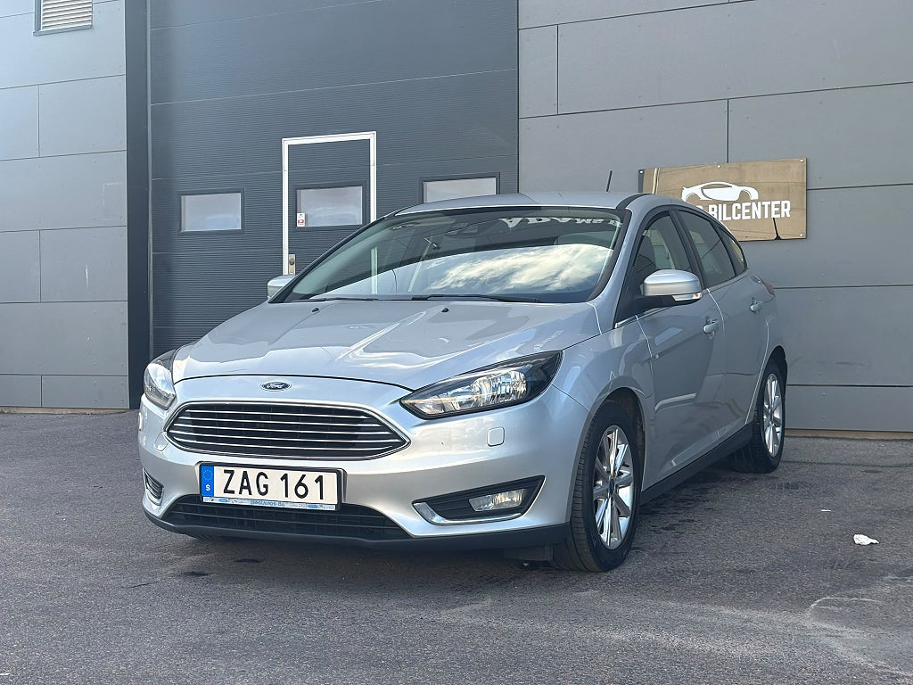 Ford Focus 1.0 EcoBoost Titanium ny kamrem sats + ny servad