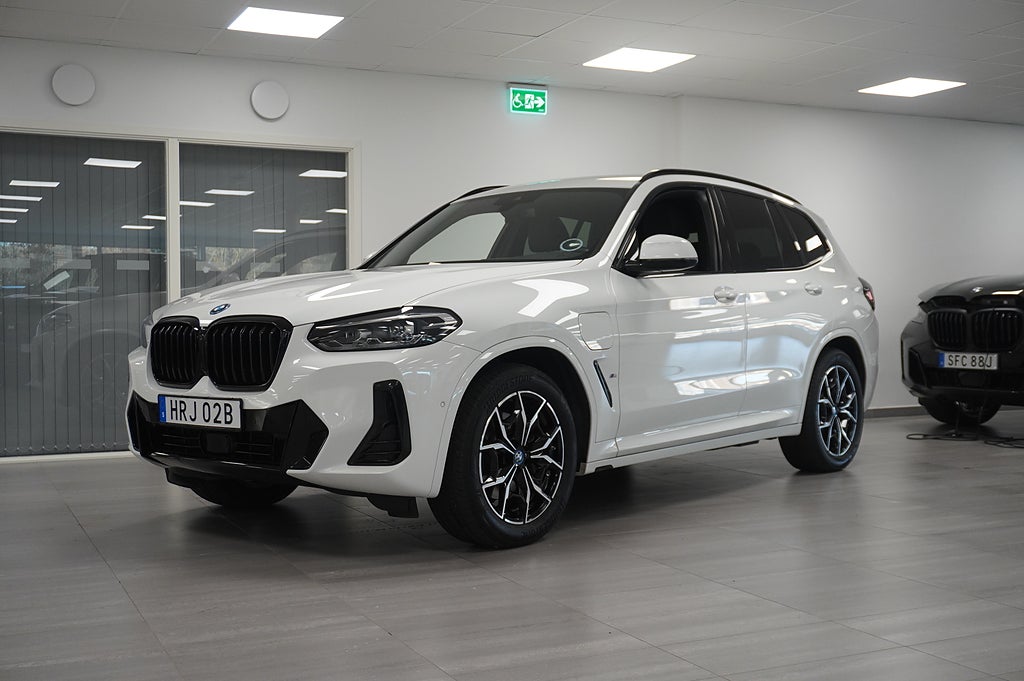 BMW X3 xDrive30e 3,65% ränta M-Sport Fartpilot HiFi