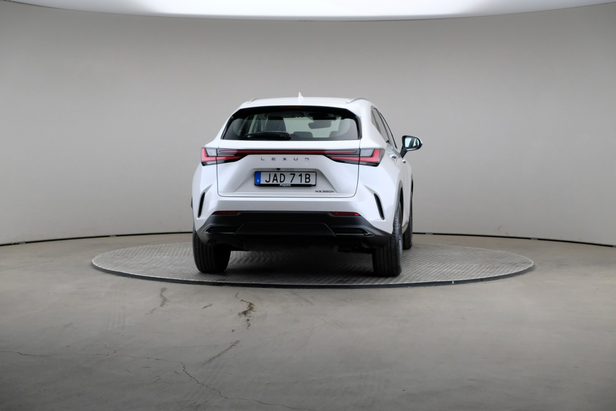 Lexus NX 2022, bild 2/10