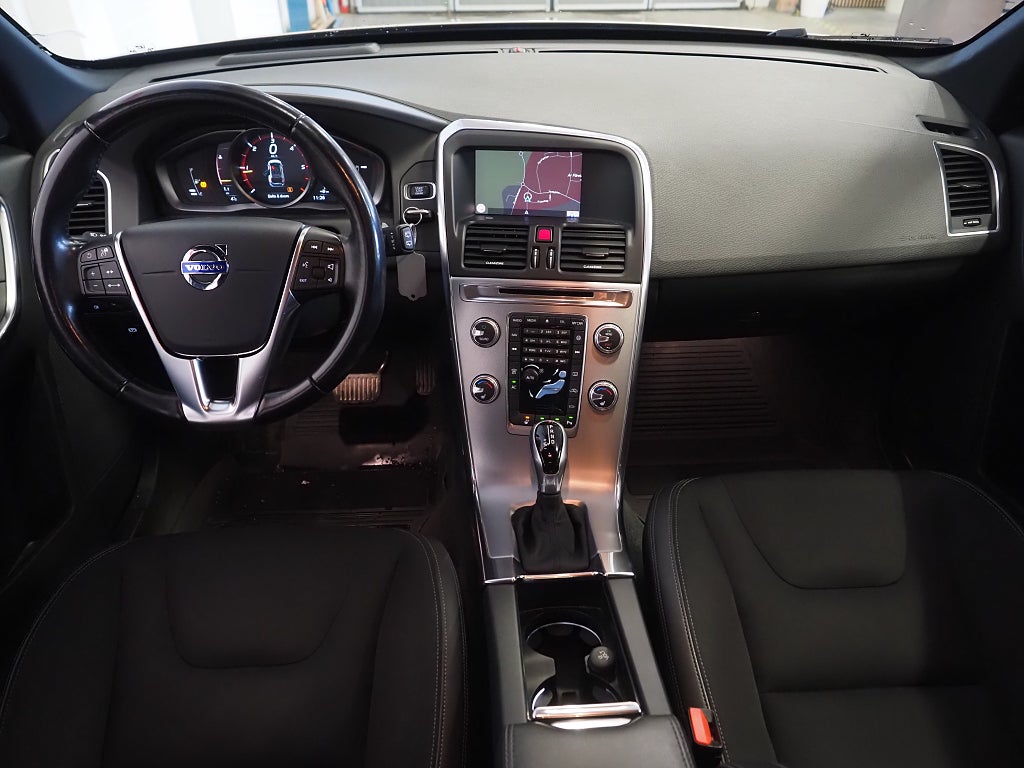 Volvo XC60 D4 Geartronic 190hk Classic Momentum Navi D-Värm M-Värm