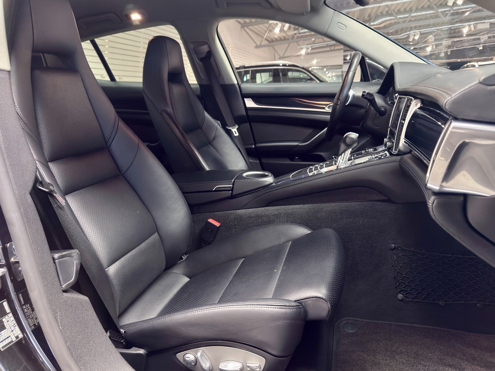 Porsche Panamera 4 PDK 310hk | Fint skick 2014 - miniatyr 14