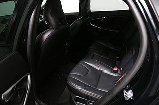 Halvkombi Volvo V40 Cross Country 9 av 26