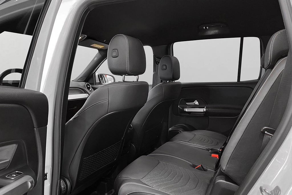 Mercedes-Benz GLB200 d 2023 - miniatyr 11