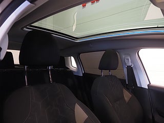 Kombi Peugeot 2008 13 av 23