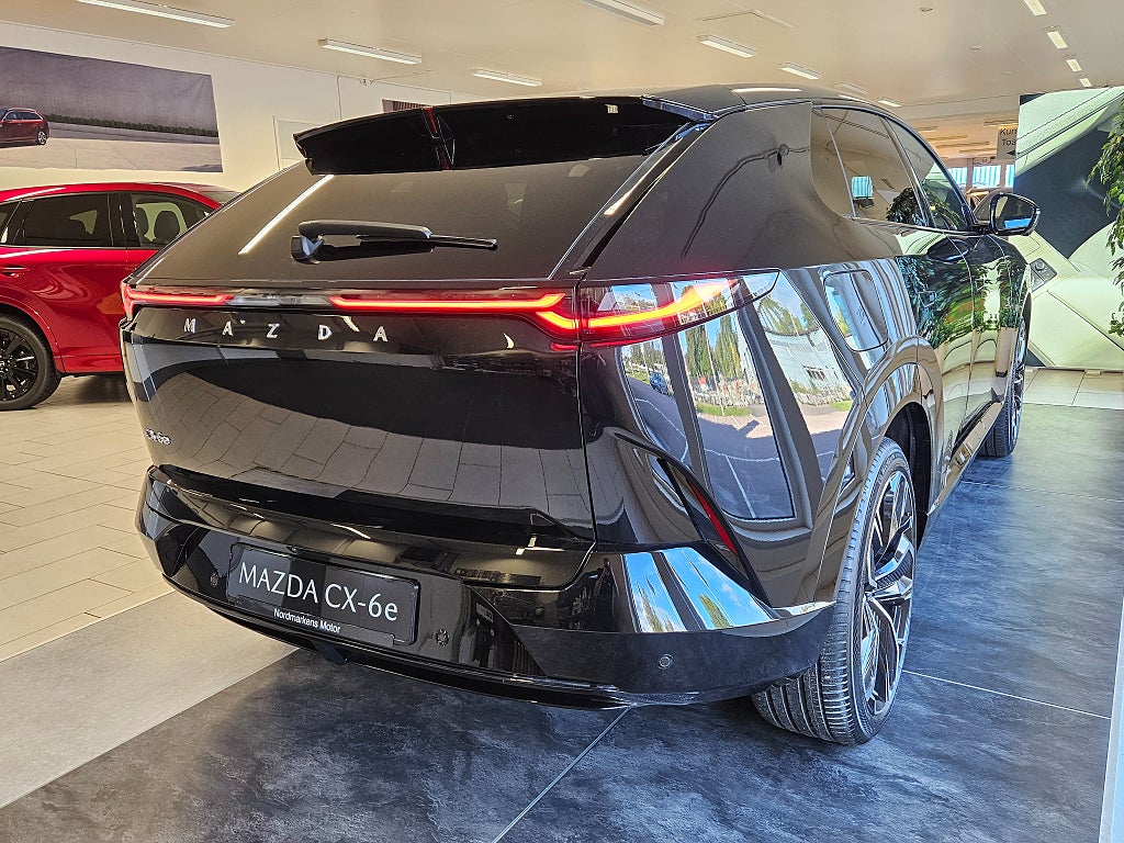 Mazda CX-6e 2026 - miniatyr 4