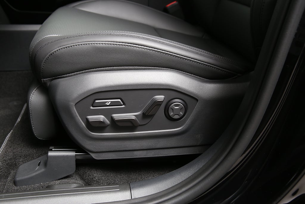 Hyundai Santa Fe 4WD Plug-in Calligraphy - Business Lease 2027