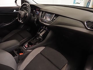Kombi Opel Grandland X 9 av 21