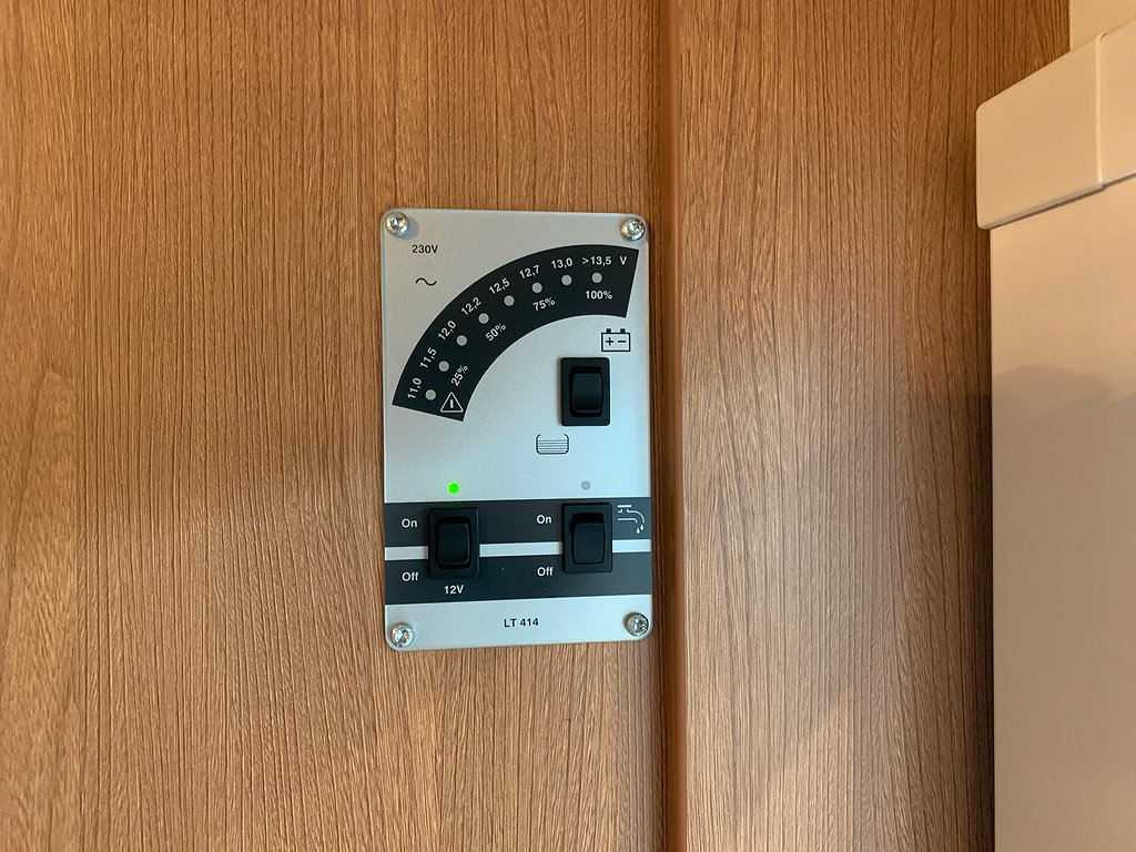 Knaus Sport  400 LK / Mover / Solcell / Markis / Barnkammare - Knaus