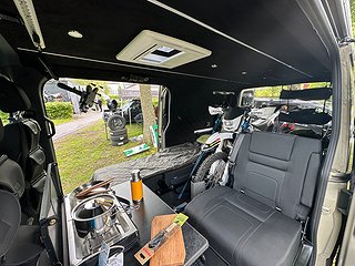 Transportbil - Skåp Mercedes-Benz Sprinter 22 av 23