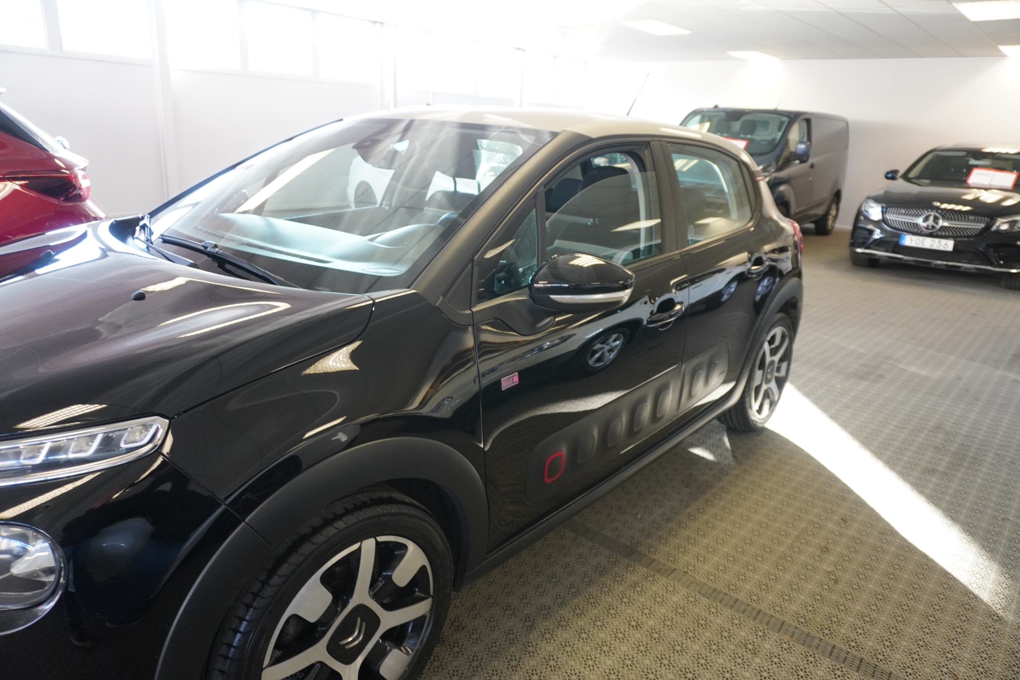 Citroen C3 1.2 VTi ELLE Euro 6(SÅLD) 2018, bild 2/46