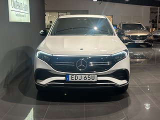 SUV Mercedes-Benz EQA 4 av 12