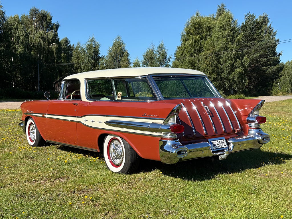 Pontiac Star Chief Safari Wagon