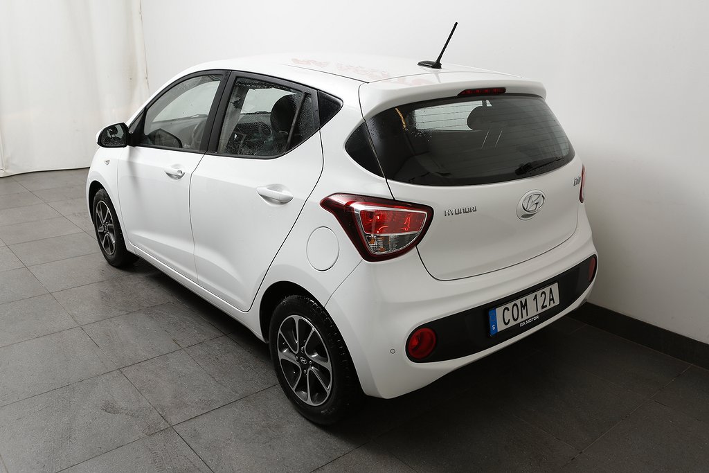 Hyundai i10 1,2 87hk Trend 5D CarPlay P-sensor 2020