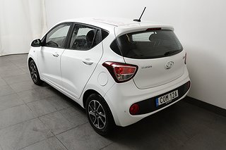 Halvkombi Hyundai i10 4 av 24