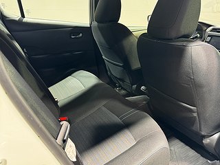 Halvkombi Nissan Leaf 5 av 18