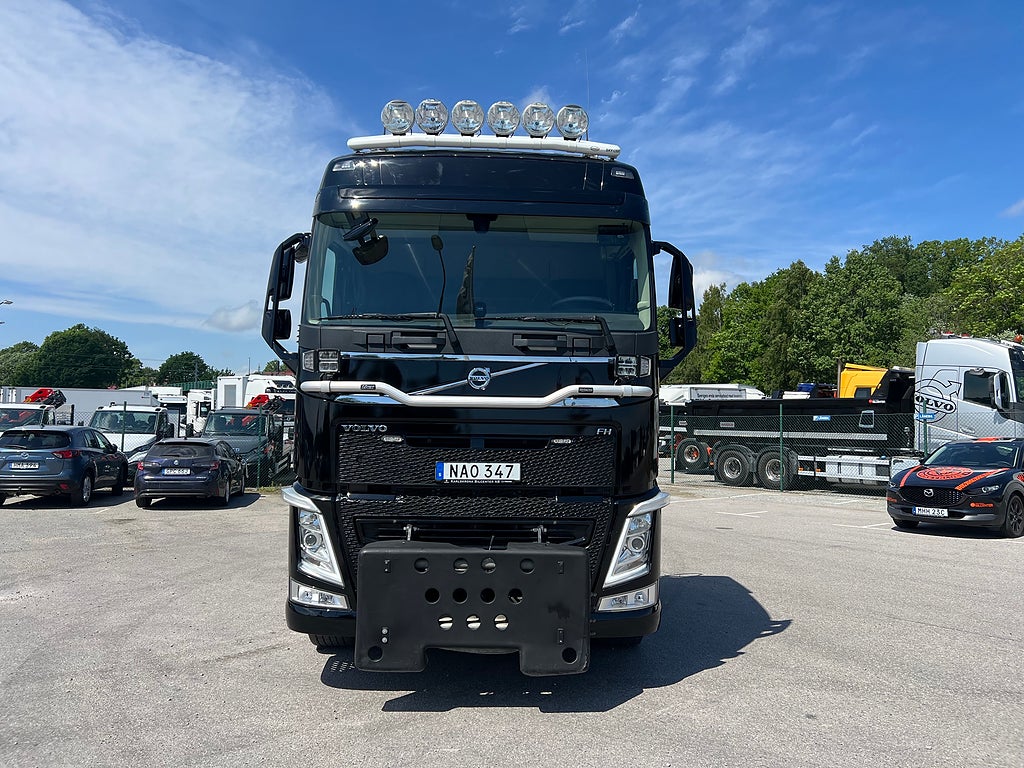 Volvo FH13 500 8x4*4 Tridem Lastväxlare Fullt Plogutrustad