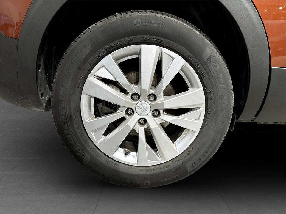 Bild på Peugeot 5008 Active 1.2 PT 130hk Aut - 7-SITS, B-KAMERA