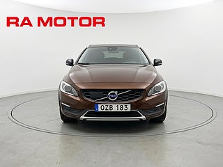 Sedan Volvo S60 Cross Country 7 av 24