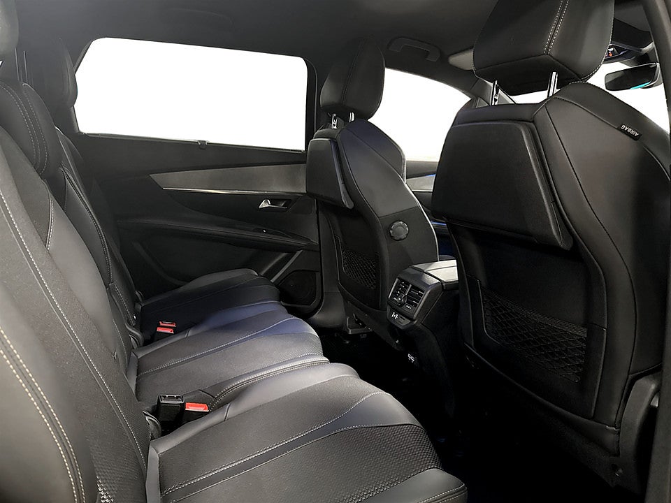 Bild på Peugeot 5008 GT 1.2 PT 130hk Aut 7-SITS B-KAMERA CARPLAY