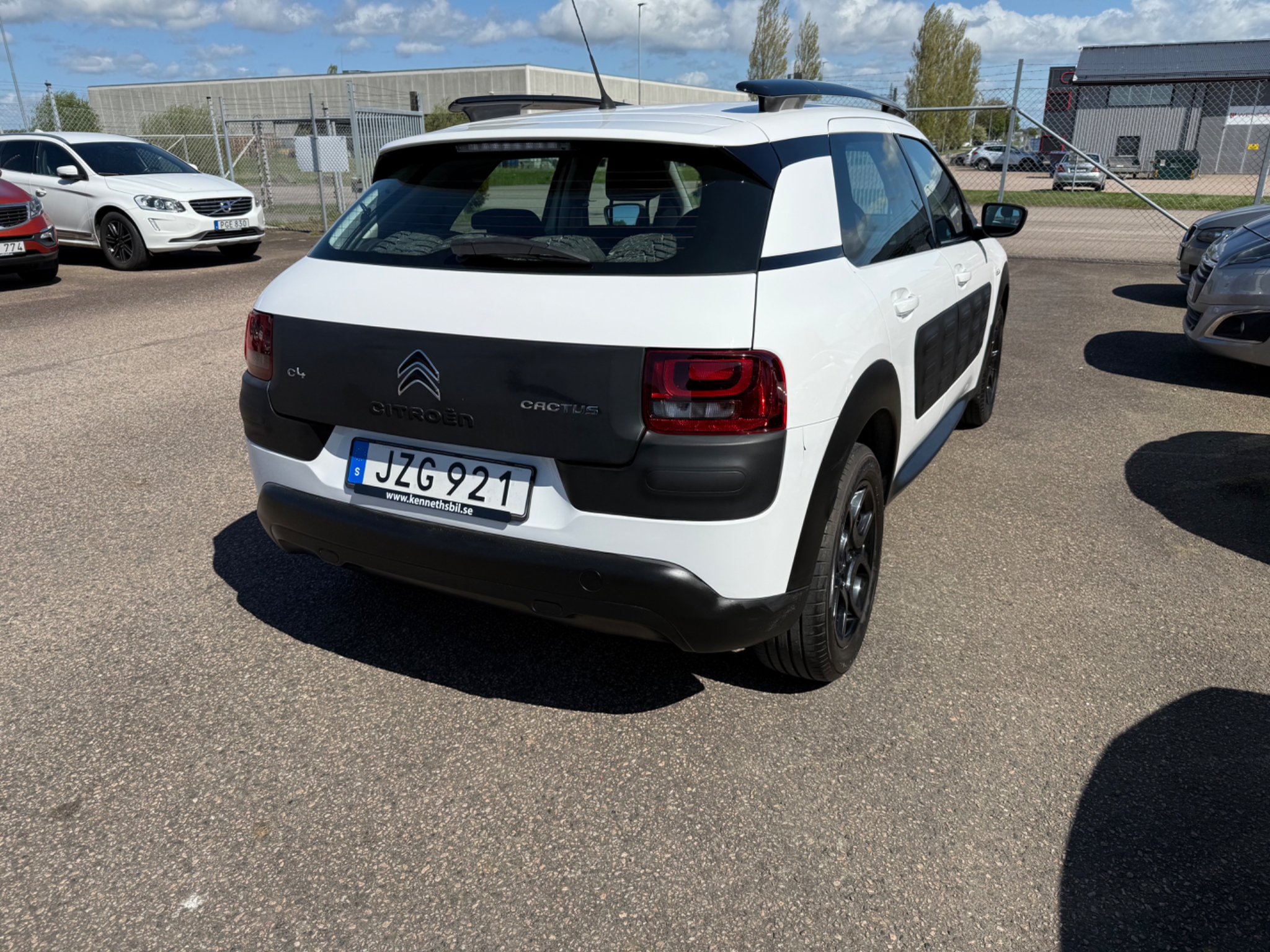 Citroen C4 Cactus 1.2 2015, bild 2/39