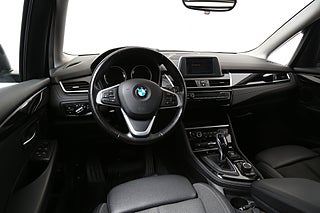 Minibuss BMW 218i 8 av 26