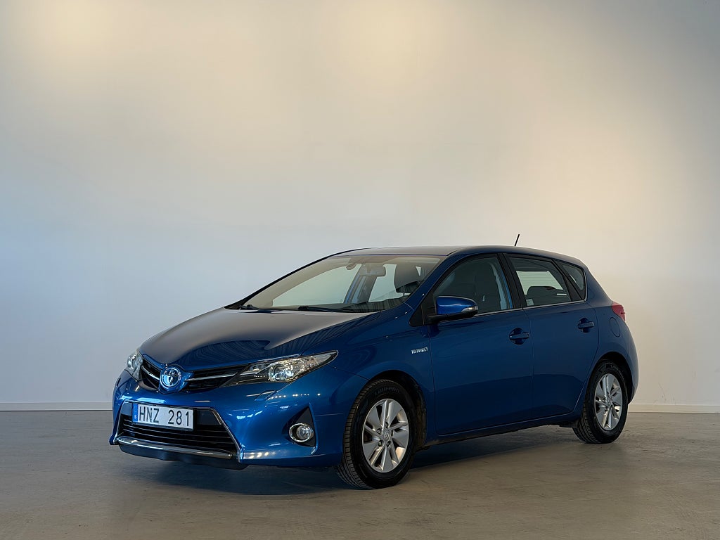 Toyota Auris Hybrid e-CVT Active | Backkamera | Farthållare | 